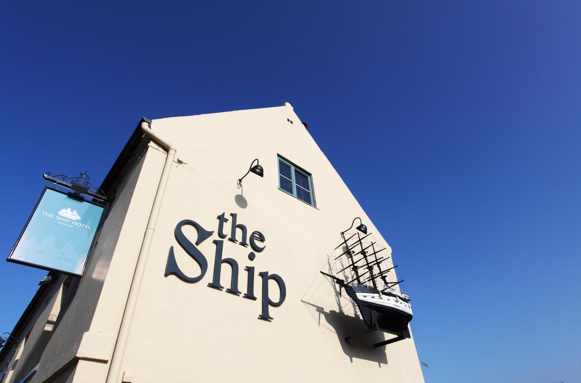 The Ship Hotel Brancaster Exteriör bild